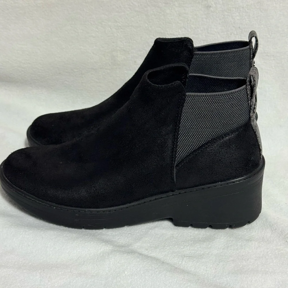 BZees Women's Boston Boots Ankle Booties Comfort Black Size 6.5 - Picture 2 of 8